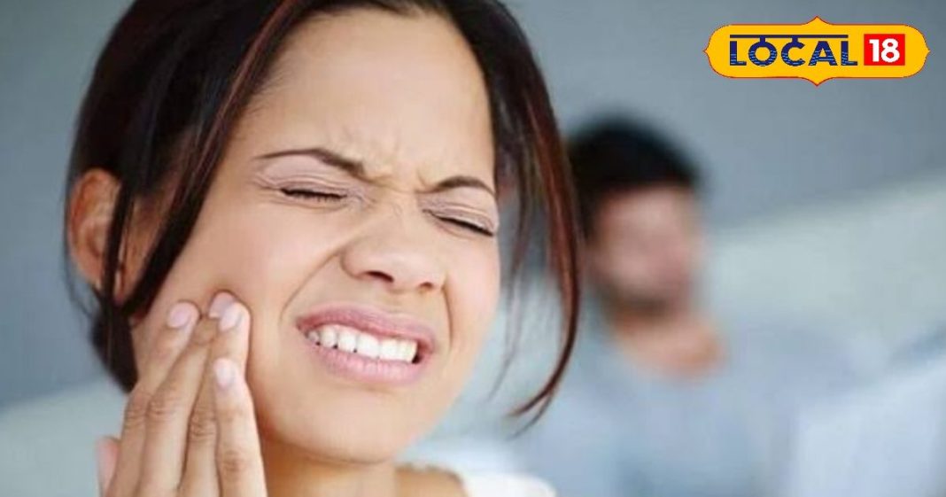 दांतों में झनझनाहट, मसूड़ों से खून और सांस की बदबू की है समस्या..हो जाइए टेंशन फ्री, ये पत्ता है रामबाण औषधि!