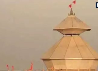 Stambheshwar Temple: भगवान शिव अद्भुत मंदिर, दिन में दो बार दिखकर समा जाता है समुद्र की गोद में, जानें इसका रहस्य