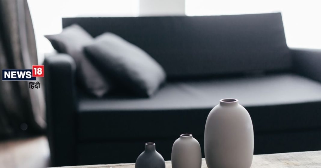 घर में ज्यादातर वस्तुओं का रंग है काला? ब्लैक ऑब्जेक्ट्स को लेकर क्या कहता है वास्तु शास्त्र, जानें इन्हें रखने के सही नियम और जरूरी बातें