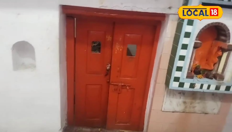 भोलेनाथ ने खुद निभाई थी भक्त की ड्यूटी, पुलिस अफसर भी रह गया हैरान! क्या है इस रहस्यमयी मंदिर की कहानी?