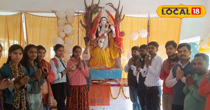 मां सरस्वती की विदाई से पहले दिये जाने वाले खोंइछा