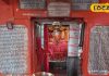 यूपी के इस हनुमान मंदिर में नेपाल के पुजारी करते हैं पूजा, ट्रेन में बैठने से पहले यात्री टेकते हैं मत्था