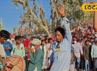 Tribal Culture: आदिवासी समाज की 400 साल पुरानी अनोखी परंपरा, होली के बाद गांवों में गैर नृत्य का आयोजन, तलवार के संग करते हैं प्रदर्शन