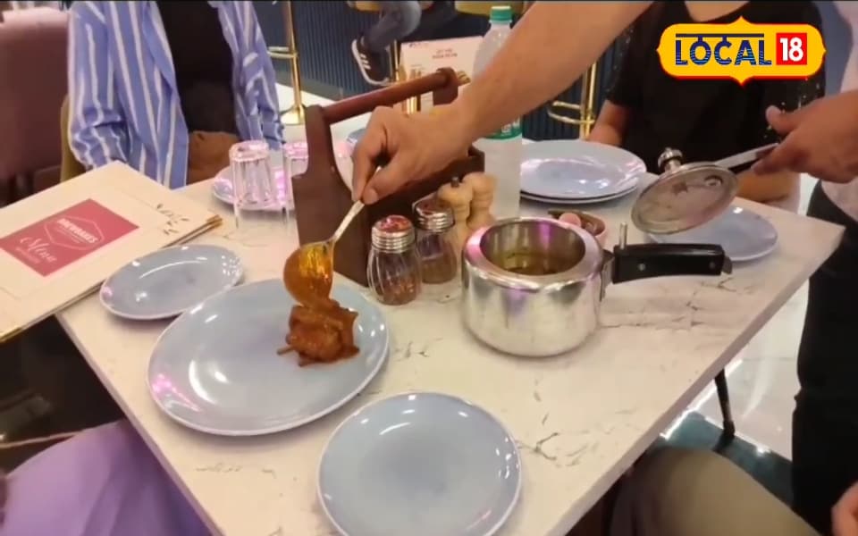 Best Hotel to Eat Chicken: यूपी में यहां मिलता है सबसे शानदार चिकन, खास अंदाज में जाता है परोसा, दीवाने हो जाते हैं लोग