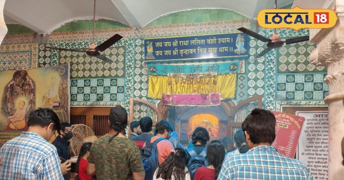 Holi in Delhi Temple: होली पर मथुरा-वृंदावन नहीं जा पा