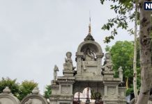 Ravan Village: рдЗрд╕ рдЧрд╛рдВрд╡ рдореЗрдВ рд▓рдВрдХрд╛рдкрддрд┐ рдХреЛ рднрдЧрд╡рд╛рди рдХреА рддрд░рд╣ рдкреВрдЬрддреЗ рд╣реИрдВ рд▓реЛрдЧ, рдкрд┐рддрд╛ рдХреЗ рд╕рд╛рде рдпрд╣рд╛рдВ рдХреЗ рд╢рд┐рд╡рдордВрджрд┐рд░ рдореЗрдВ рдкреВрдЬрд╛ рдХрд░рддрд╛ рдерд╛ рд░рд╛рд╡рдг