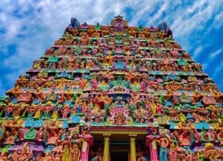 Mysterious Temple: डॉक्टर-हकीम से हो गए हैं निराश तो इस मंदिर में होगा हर बीमारी का इलाज! बस नमक और गुड़ का लगाएं भोग