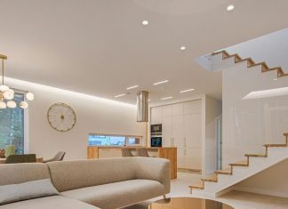 Vastu Tips: मालामाल बनने से कोई नहीं रोक पाएगा अगर घर के इस कोने में रख देंगे ये चीज!