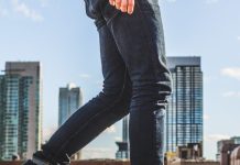 नंगे पैर वॉक करना ज्यादा फायदेमंद या जूते पहनकर घूमना? गलतफहमी को तुरंत करें दूर, मिलेंगे गजब के फायदे