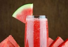 गर्मी में खुद को हाइड्रेट रखने के लिए रोज पिएं तरबूज का जूस, जानें आसान रेसिपी, जानें इसके जबरदस्त फायदे