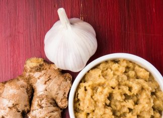 घर पर जिंजर गार्लिक पेस्ट बनाने का आसान तरीका.