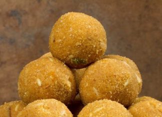 बेसन के लड्डू की आसान रेसिपी – घर पर बनाएं स्वादिष्ट मिठाई.