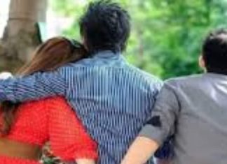 Extra Material Affair : ऐसी लड़कियां खुद कर लेती हैं अपना जीवन बर्बाद,देती हैं धोखा ! ज्योतिषीय योग से जानें धोखा देने के कारण.