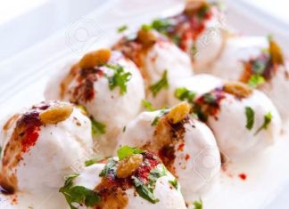 होली पर बनाएं स्वादिष्ट दही वड़ा – आसान रेसिपी