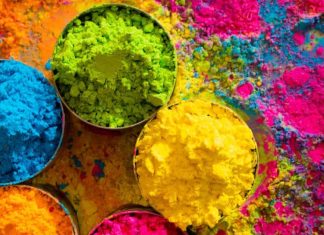 इस बार खेलें कैमिकल फ्री होली, घर पर ही तैयार करें हर्बल कलर, न स्किन खराब होने की टेंशन और न ही कैमिकल रिएक्शन का झंझट!