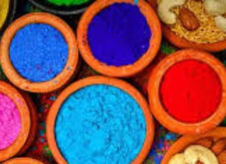 Holi Ke Upay: एक चुटकी गुलाल… इस खास टोटके से खत्म हो जाएंगी सभी समस्याएं! आजमाकर तो देखें, हो जाएगा कमाल