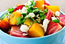 बात-बात पर बिगड़ता है मूड तो खाने में शामिल करें यह 7 चीजें, तुरंत फर्क दिखेगा