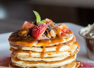 बच्चों के लिए घर में बनाना है टेस्टी पैनकेक? बहुत आसान है तरीका, बैटर बनाते समय जरूर मिलाएं ये चीजें