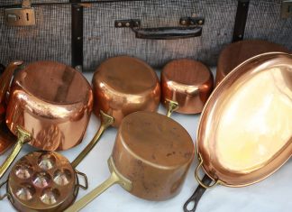 सेहत के लिए फायदेमंद तांबा, गर्मियों में मौसम पहुंचा सकता है नुकसान, इसमें पानी पीने और खाना खाने से पहले पढ़ लें ये आर्टिकल