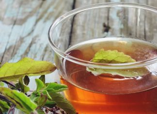 तुलसी का काढ़ा पीने के फायदे और बनाने का तरीका