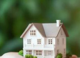 Vastu Tips: चाहते हैं घर में हमेशा बनी रहे खुशहाली, नहीं आए कोई भी परेशानी तो आज ही कर लें ये वास्तु उपाय