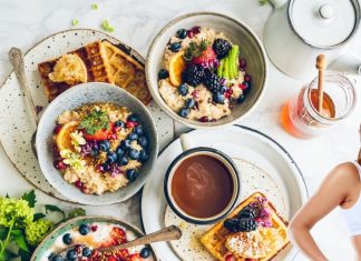 सबसे लो कैलोरी ब्रेकफास्ट में शामिल हैं ये 5 फूड, वेट लॉस जर्नी पर हैं तो जरूर करें ट्राई