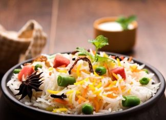 बच्चों के टिफिन के लिए हेल्दी और टेस्टी सब्ज़ी पुलाव रेसिपी.