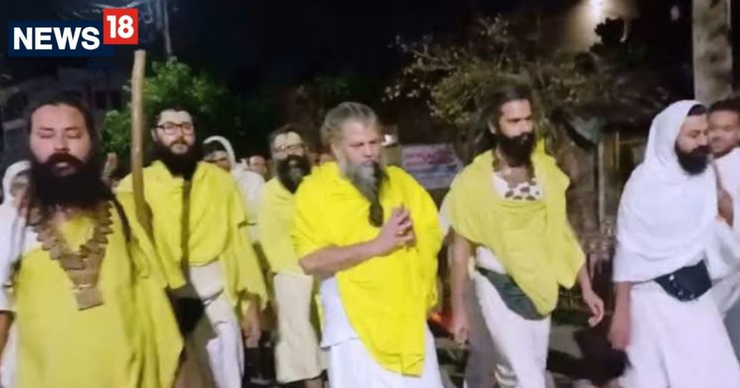 इन्होंने छोड़ी सैनिक की नौकरी, दूसरे से है खून का रिश्ता, जानें प्रेमानंद महाराज के साथ 24 घंटे रहने वाले ये 3 शिष्य कौन हैं?