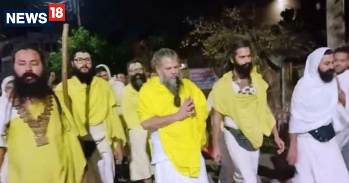 इन्होंने छोड़ी सैनिक की नौकरी, दूसरे से है खून का