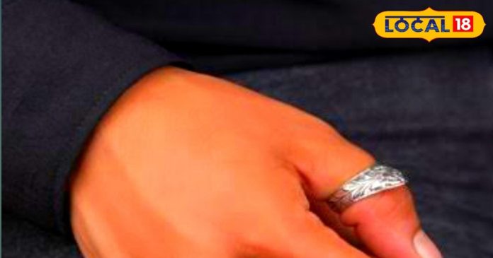 धारण कर लें चांदी की अंगूठी, हर शौक होंगे पूरे,