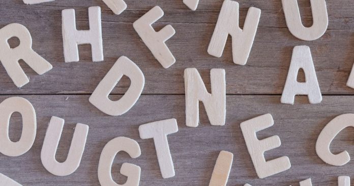 शार्प माइंडेड होते हैं इस लेटर के जातक, इनकी लव