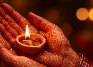 Akshaya Tritiya 2025 Right Time and Place to Light Lamp Akha teej par deepak kaha jalayen । अक्षय तृतीया पर घर में इन स्थानों पर जलाएं दीपक, फिर देखें कैसे चमकता है भाग्य!