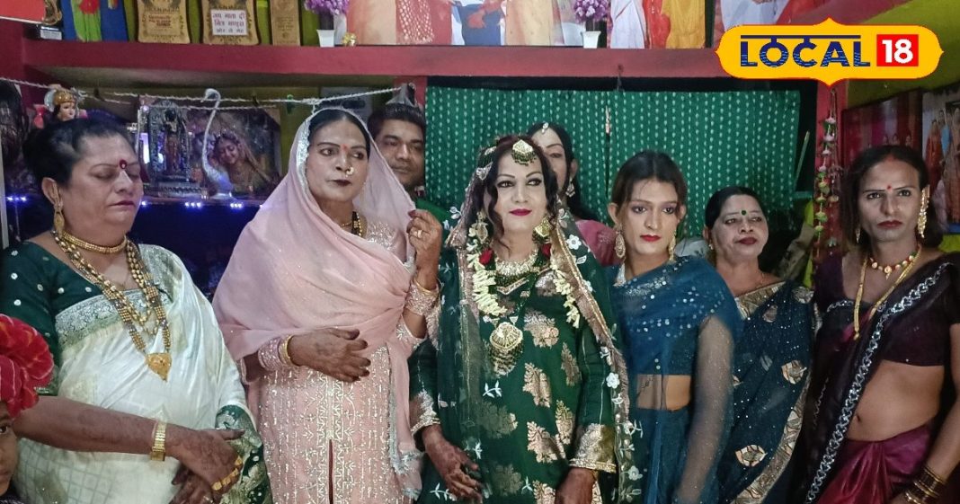 Special Tradition: खंडवा किन्नर समाज द्वारा विशेष परंपरा का निर्वहन, जन्म देने वाली से भी ऊपर मां ‘धर्म की मां’, होता है खास रस्म