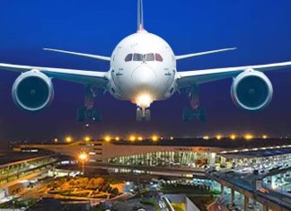 5 माह के बच्चे संग रात भर बिलखती रही महिला, नहीं पसीजा IndiGo स्टाफ का दिल, तभी वर्दी में आया मसीहा और फिर…