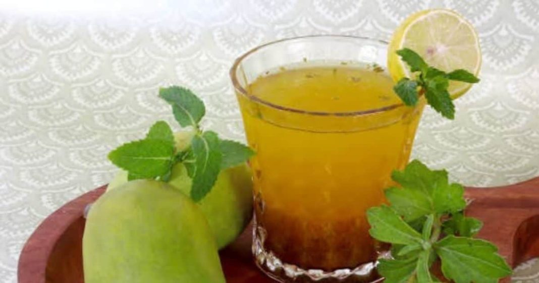 गर्मी में ताजगी देने वाला खट्टा-मीठा आम पना रेसिपी.