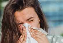 सर्दी-जुकाम होने पर नाक क्यों बहने लगती है? ज्यादातर लोगों में होती है कंफ्यूजन, डॉक्टर से जान लें सच्चाई