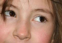 Samudrik Shastra: दांतों के बीच में गैप होना शुभ या अशुभ? जानिए क्या कहता है सामुद्रिक शास्त्र