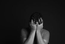 हर वक्त उदासी से घिरे रहते हैं? यह हो सकता है ‘Double Depression’ का लक्षण, हल्के में न लें, जानें निपटने के उपाय