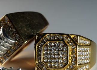 Finding Lost Items: खो गई है आपकी कोई कीमती वस्तु, वो वापस मिलेगी या नहीं? ज्योतिष शास्त्र से लगा सकते हैं पता, जानें विधि