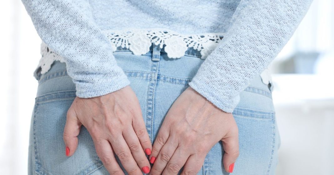 इस गंभीर बीमारी को बताने में शर्माते हैं लोग, दर्दनाक ब्लीडिंग से हो जाता बुरा हाल, इन 2 चीजों से मिलेगी राहत!