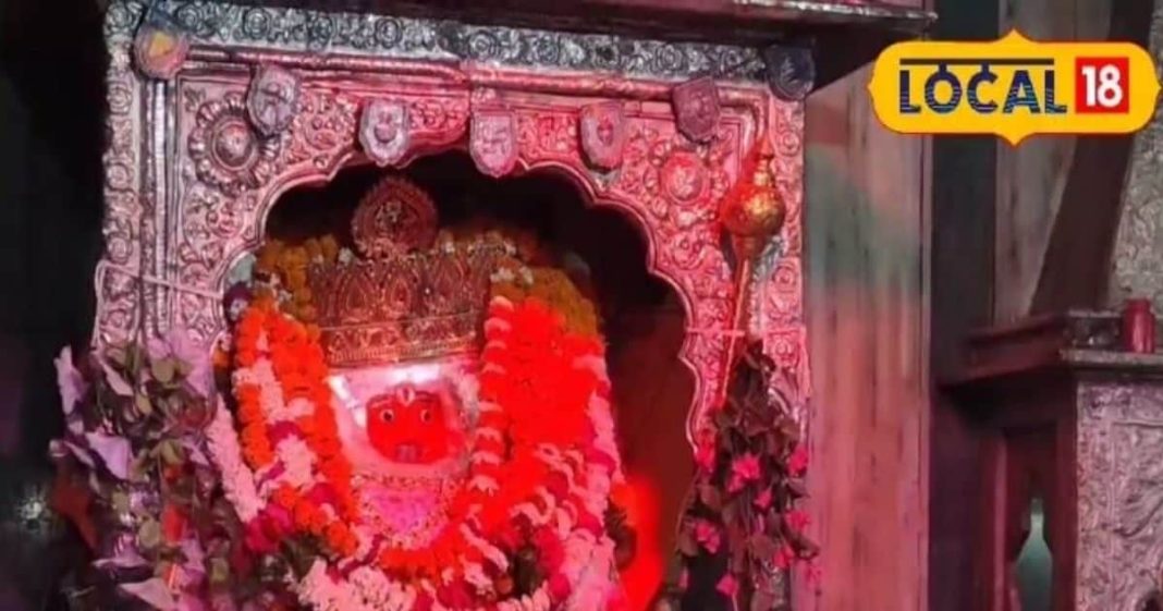 आगरा का ये चमत्कारी हनुमान मंदिर जिसकी महिमा के आगे अकबर भी था नतमस्तक, जहां बजरंगबली खुद करते हैं चौकीदारी