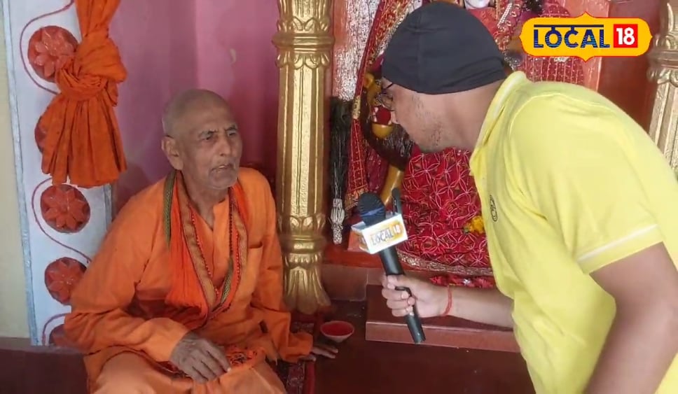 यूपी का अनोखा मंदिर! यहां के वटवृक्ष का गौतम बुद्ध से है नाता, विदेश से भी दर्शन करने आते हैं श्रद्धालु