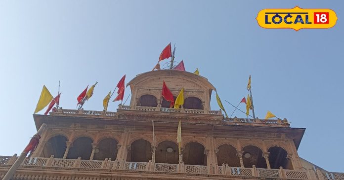 राधे-राधे... बांके बिहारी मंदिर के बारे में ये बातें नहीं