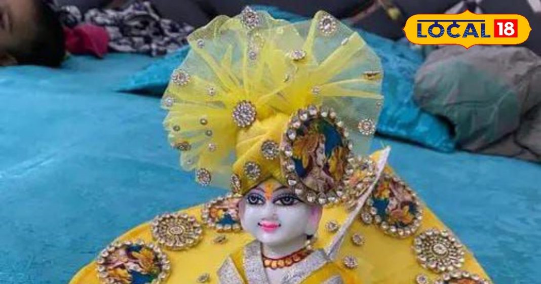 लड्डू गोपाल की सेवा में कर रहे हैं ये भूल? जानें 10 जरूरी नियम, ऐसे पाएं घर में खुशहाली और समृद्धि