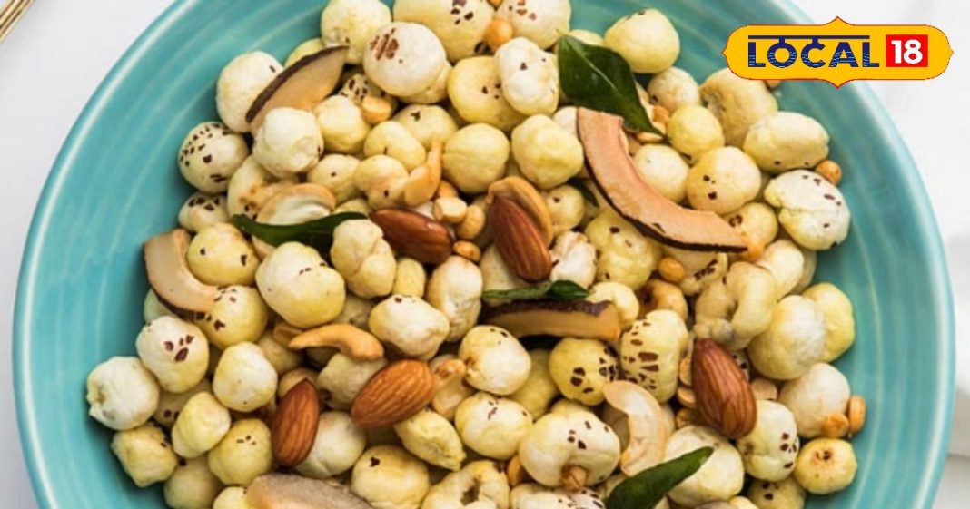 Navratri 2025: बाजार की नहीं…. घर पर बनाएं नवरात्रि का खट्टा-मीठा नमकीन, जानें आसान रेसिपी