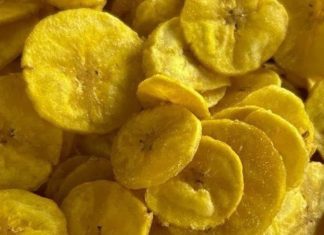 बच्चों के लिए घर पर बनाएं हेल्दी और कुरकुरे बनाना चिप्स