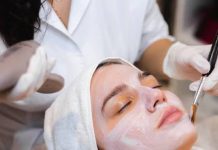 पार्लर और सलून से भी हो सकता है आई-फ्लू, दो चीजें खतरनाक, एम्स डॉ. बोलीं, बरतें सावधानी parlour and saloon are prone to conjunctivitis in monsoon says aiims doctor