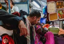 General Coach Food News- भारतीय रेलवे आम लोगों की सुविधा का खास ध्यान रख रही है. इसी वजह से जनरल क्लास में सफर करने वाले यात्रियों को सीट पर खाना दिया जाएगा, जिससे सफर के दौरान परेशानी न हो.