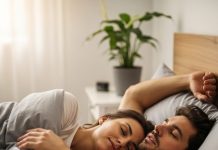 Why Women Need More Sleep Than Men Know Science Behind Sleep Duration Differences | महिलाओं को पुरुषों से ज्यादा नींद की क्यों होती है जरूरत