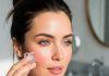 Is Applying Ice on Face Beneficial or Harmful | चेहरे पर बर्फ लगाने के फायदे और नुकसान